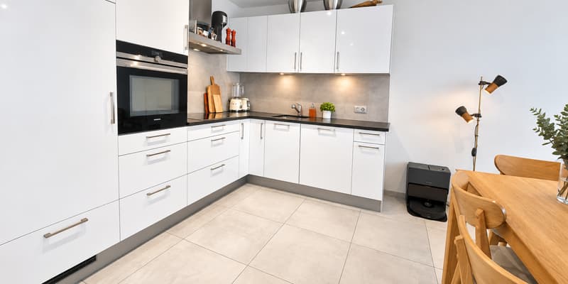 VILLA JUMELÉE 4,5 PIÈCES À VENDRE ? SAILLON (2)