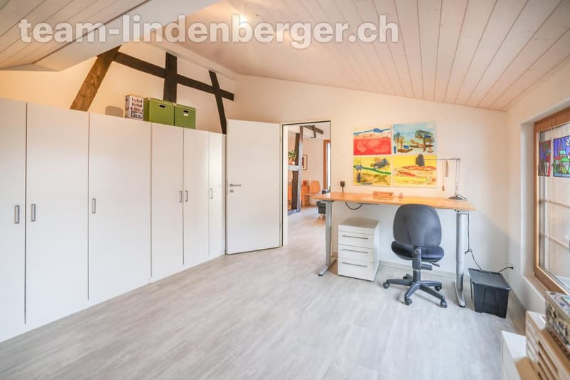 Zimmer / Büro