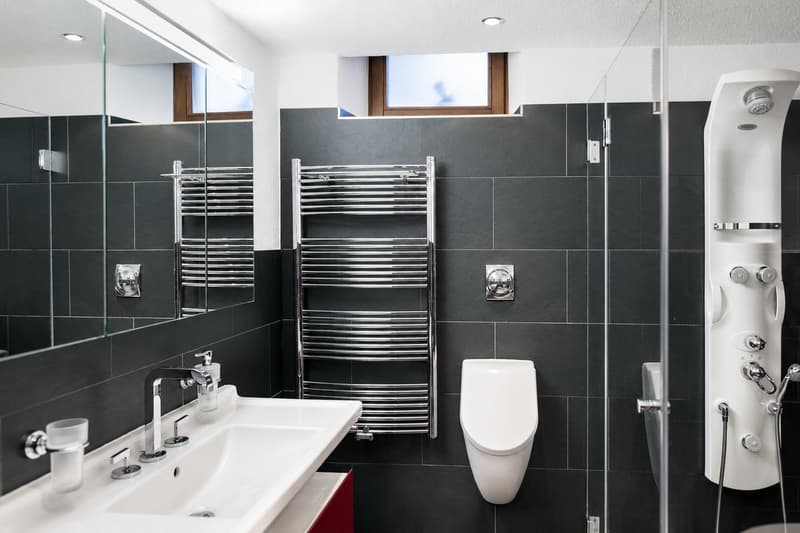 3½ Zi.-Maisonettewohnung im EG und 1.OG mit Balkon inkl. Garage und Aussenparkplatz (3)
