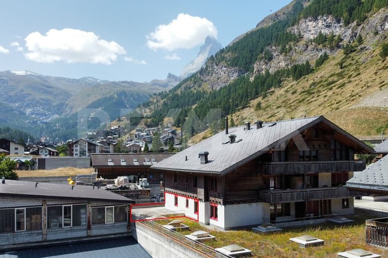 2.5-room apartment with large terrace and Matterhorn view in Zermatt (12)