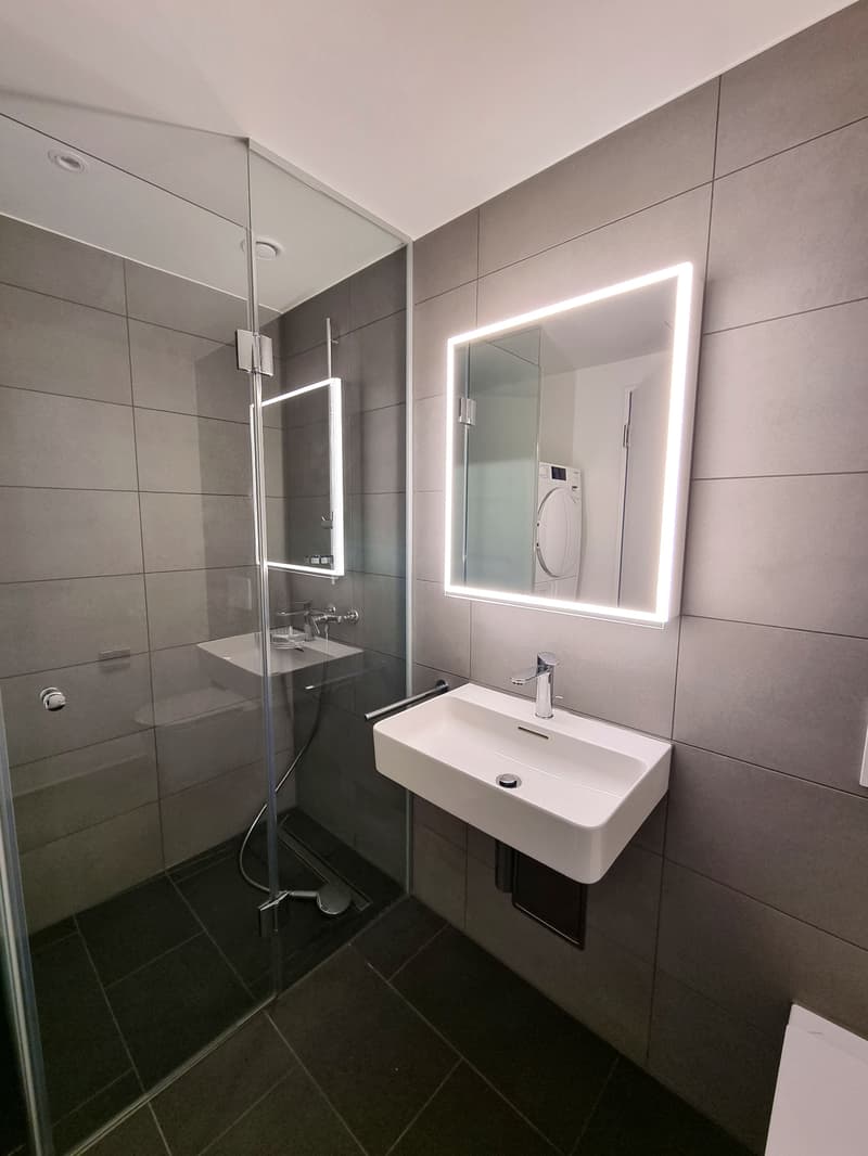 Badezimmer_aufgehellt