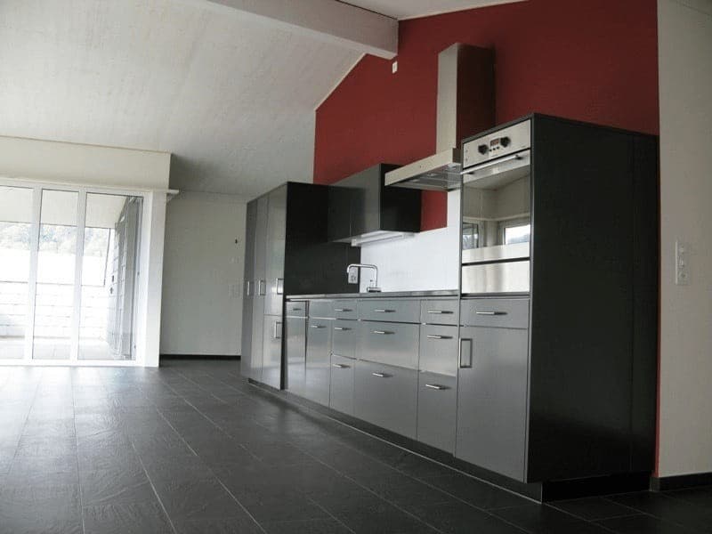 Helle Wohnung mit grosszügigem Balkon (2)