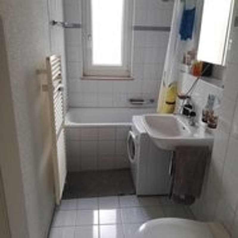 charmante Wohnung in Stadtnähe (3)