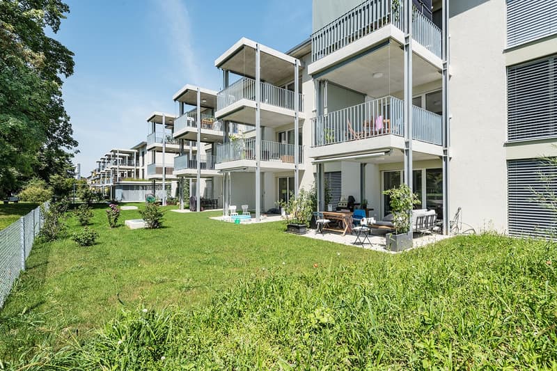 Moderne 4.5-Zimmer-Erdgeschosswohnung Erstklassiger Wohnkomfort (2)