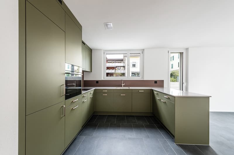 Moderne 4.5-Zimmer-Erdgeschosswohnung Erstklassiger Wohnkomfort (3)
