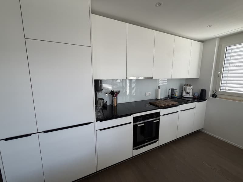 Moderne 2.5-Zimmer-Wohnung mit Balkon in Wallisellen mieten (2)