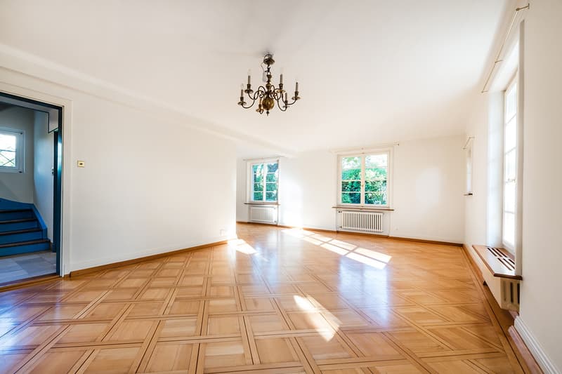 9½-Zimmer-Landhaus mit grossem Garten und viel Privatsphäre (8)