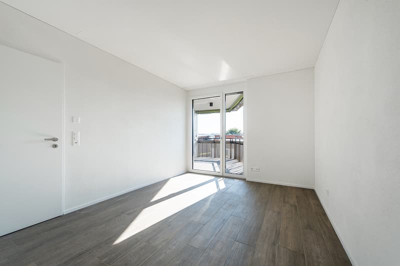 Helle und moderne 3.5-Zimmer-Wohnung zu vermieten (5)