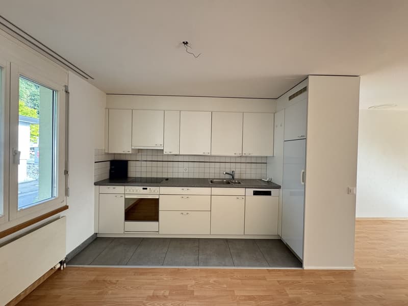 Helle 4.5-Zimmerwohnung mit grosszügigem Grundriss in Hausen am Albis (2)