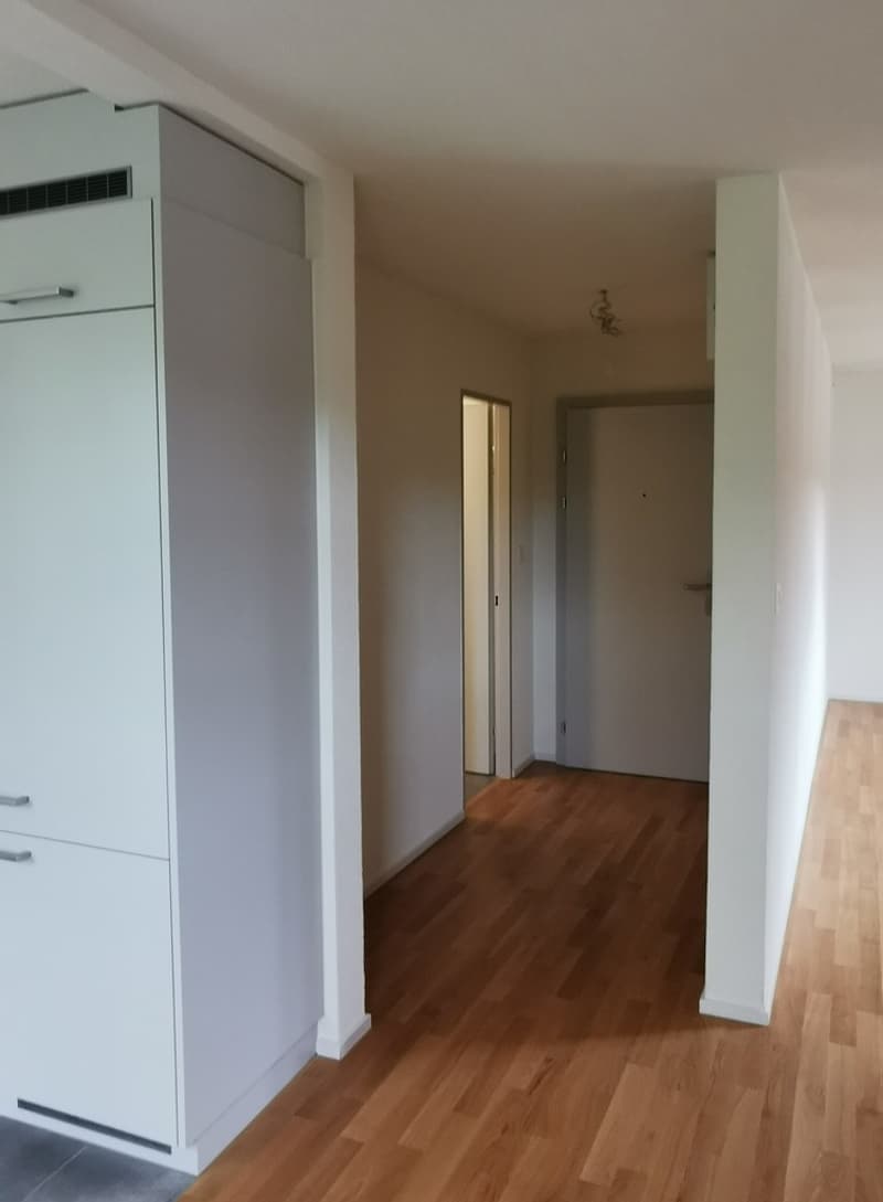 Charmante 2.5-Zimmer-Wohnung an ruhiger Lage in Winterthur (2)