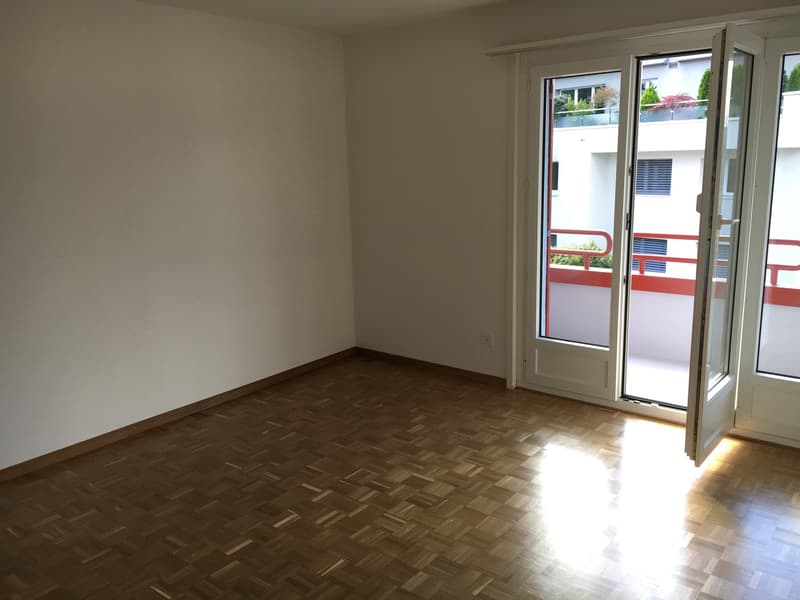 Helle 3-Zimmer-Wohnung mit Balkon (2)