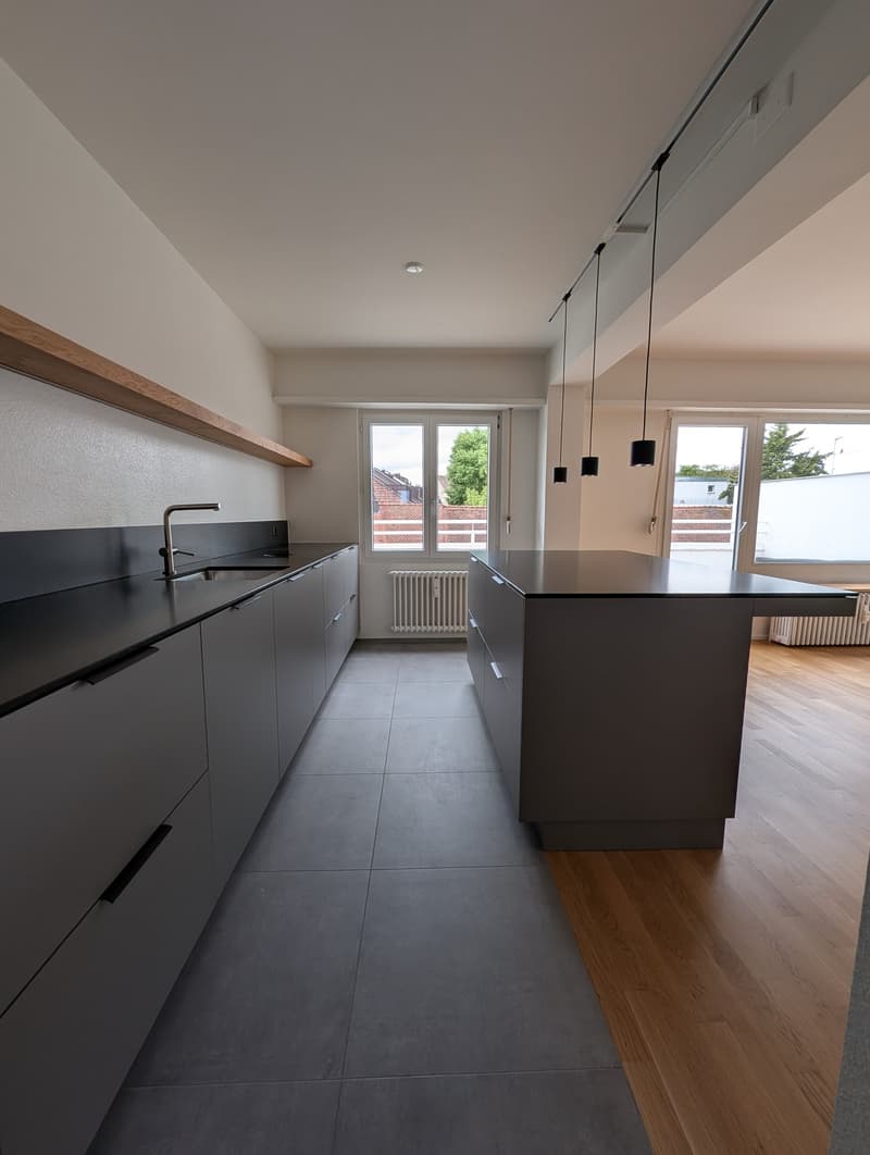 Exklusive 4.5-Zimmer-Attikawohnung mit 2 Terrassen im St. Johann (1)