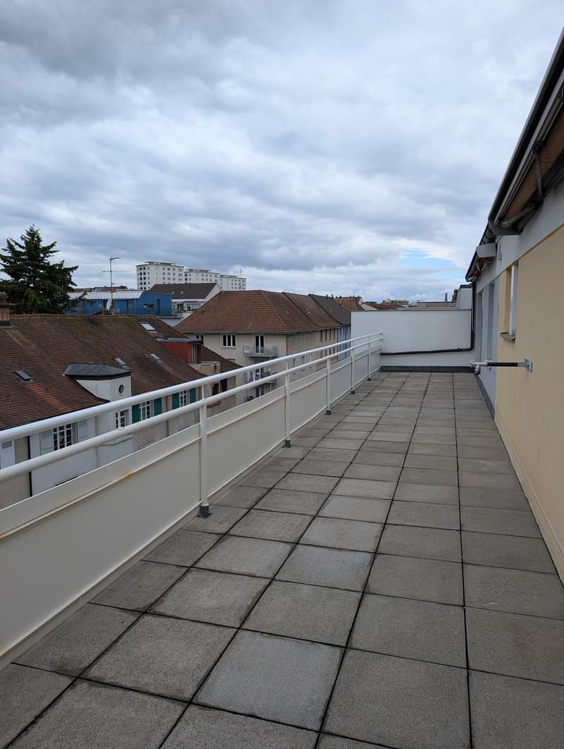 Exklusive 4.5-Zimmer-Attikawohnung mit 2 Terrassen im St. Johann (11)