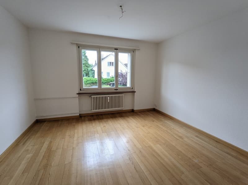 Hübsche 3-ZWG mit Cheminée an der Neuen Bahnhofstr. in Muttenz (9)