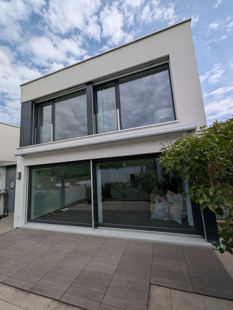 Modernes 5.5-Zimmer-Einfamilienhaus mit Minergie-Standard in Arisdorf (14)