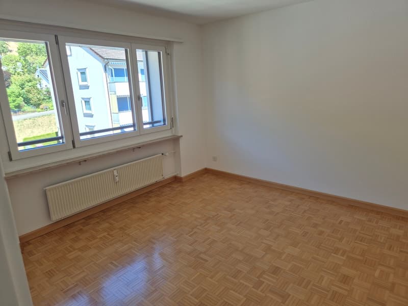 Helle 3.5-Zimmer-Wohnung mit Balkon (2.OG ohne Lift) in Oberdorf BL (7)