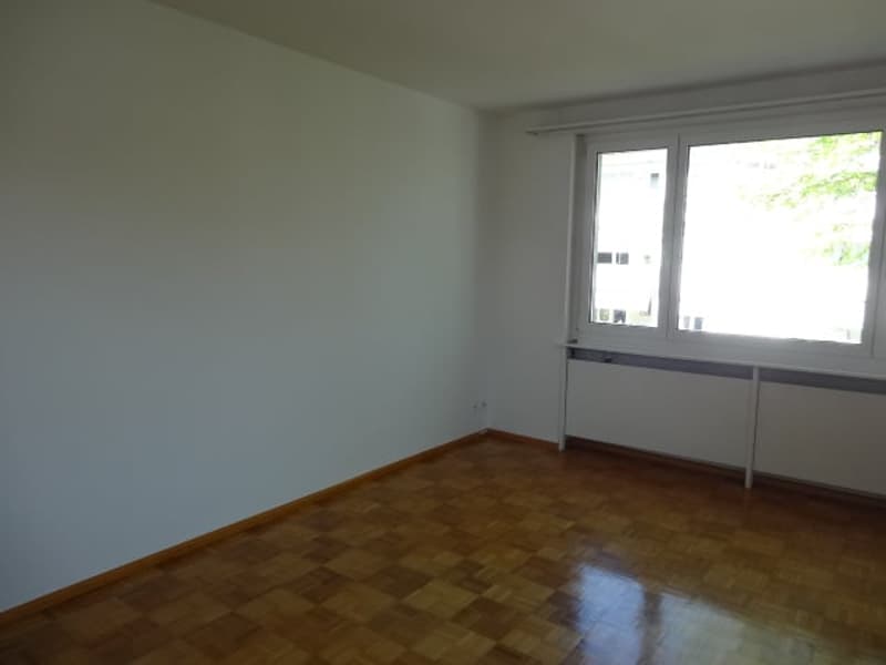 Helle 3,5-Zi'Wohnung mit Charme an zentraler sowie ruhiger Lage (12)