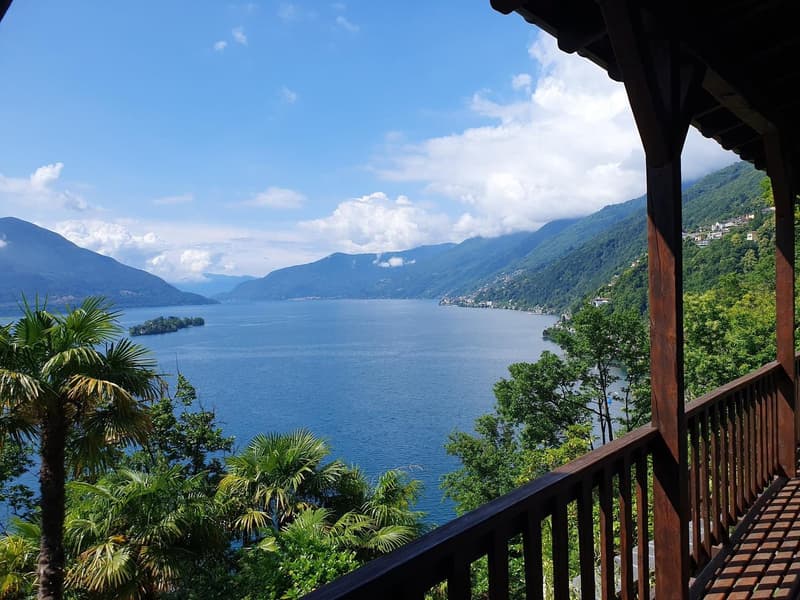 Mediterranes Hideaway mit Panoramablick – Ihr neues Zuhause in Ronco sopra Ascona (1)