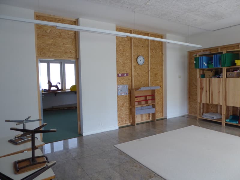 Gewerberäumlichkeiten im Herzen von Niederlenz (3)