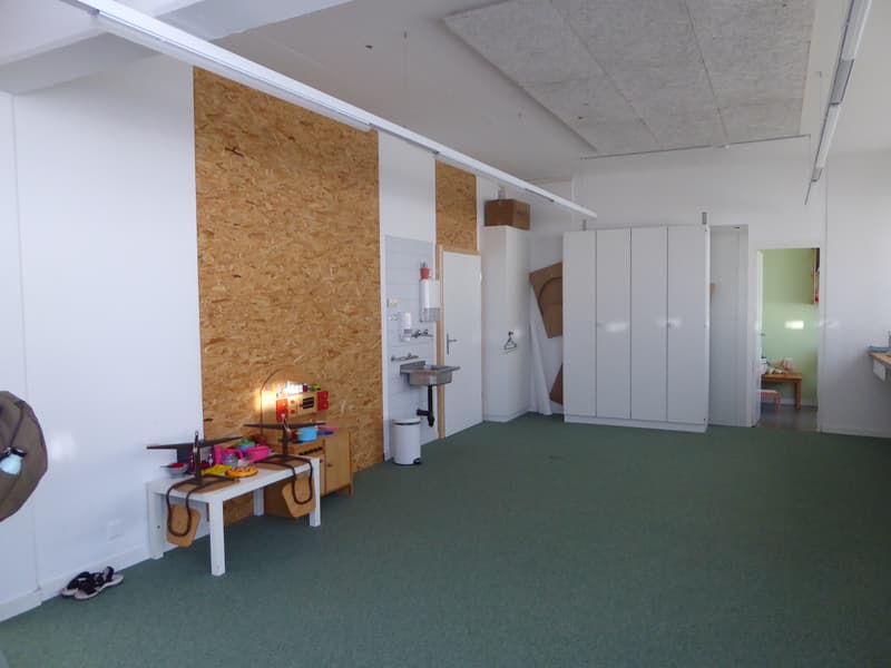 Gewerberäumlichkeiten im Herzen von Niederlenz (4)