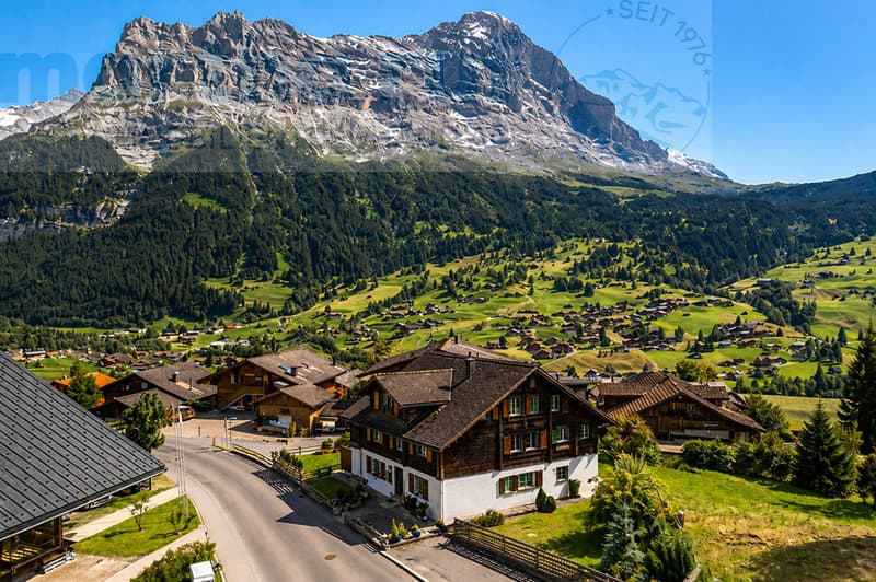 3-FAM. HAUS AN GRINDELWALDS SONNENSEITE FERIENOBJEKT OHNE ZWEITWOHNUNGSBESCHRÄNKUNG (5)