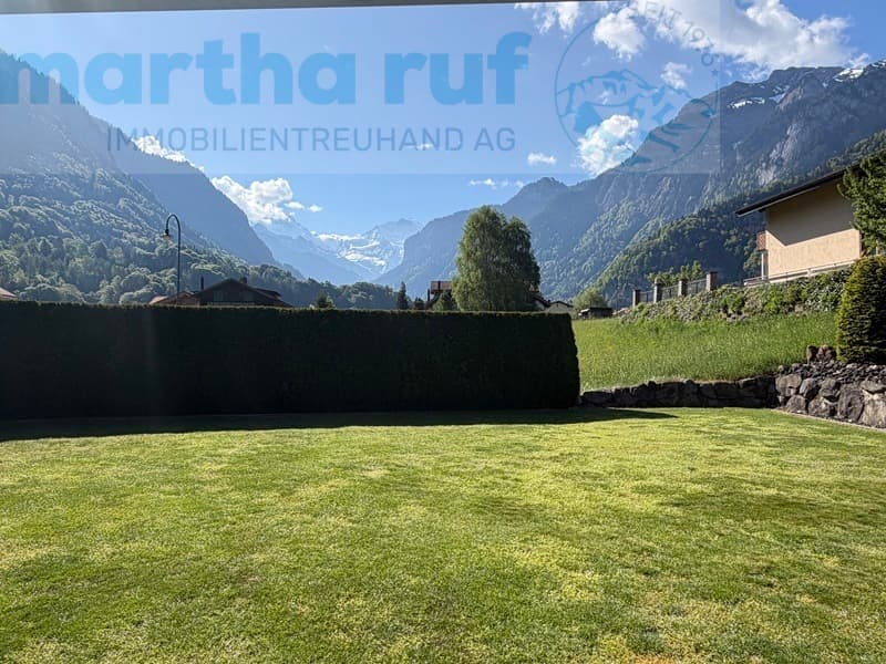Traumhaus mit Bergsicht, grosser Terrasse und Doppelgarage (2)