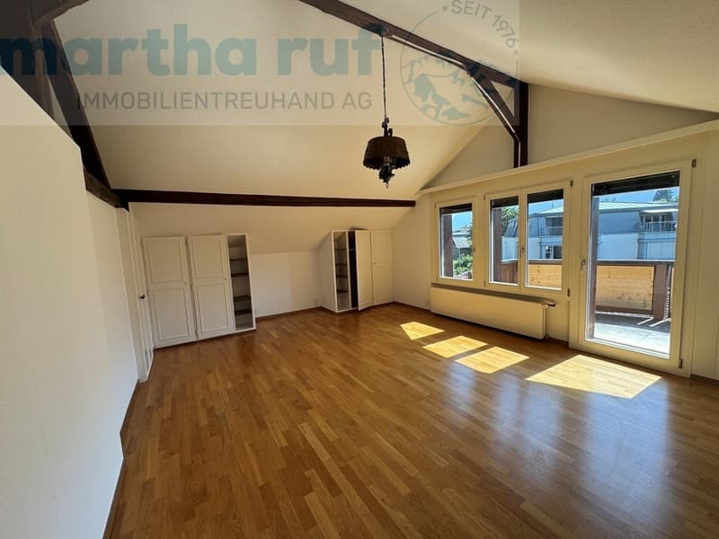 Schlafzimmer mit Süd/Ost Balkon