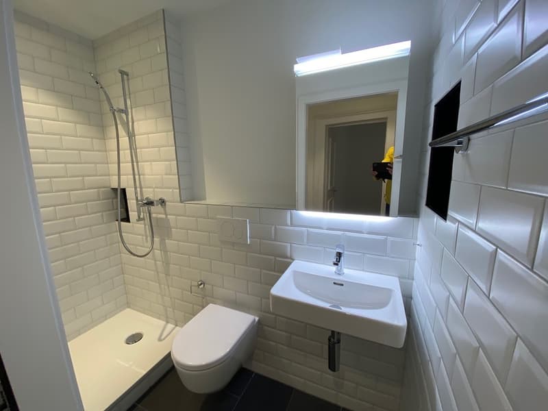 Dusche mit WC