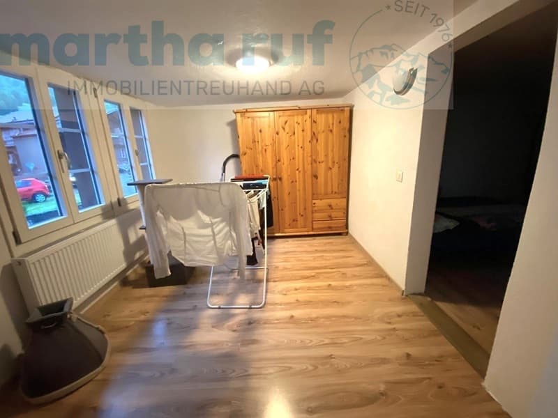 Haus mit Wohnung und Ladenfläche (6)