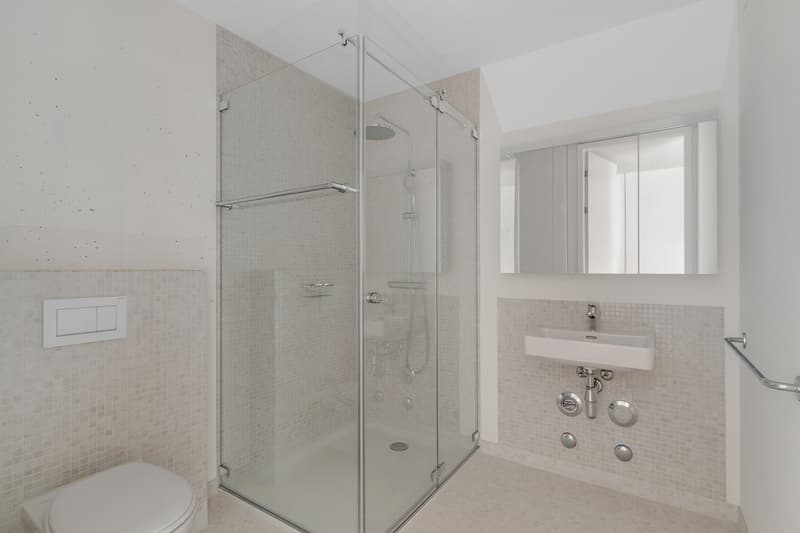 Dusche/WC (Musterbild)