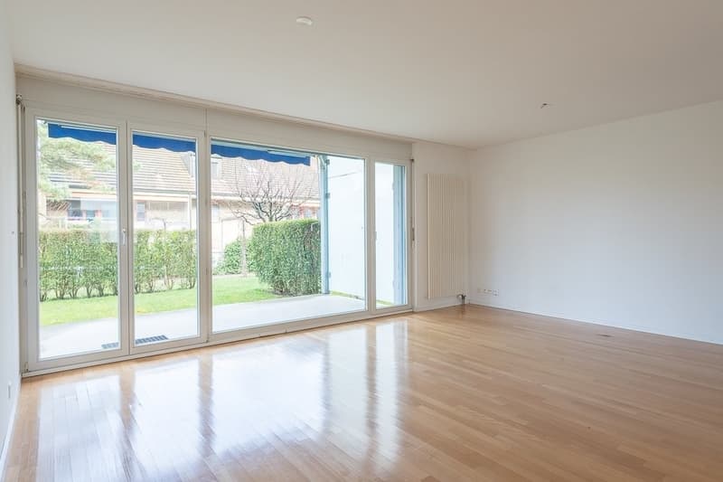 Wohnzimmer (Musterbild)