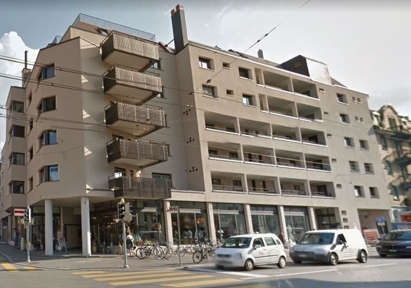 Doppel-Einstellplatz zu vermieten im Kreis 3 Wiedikon (1)