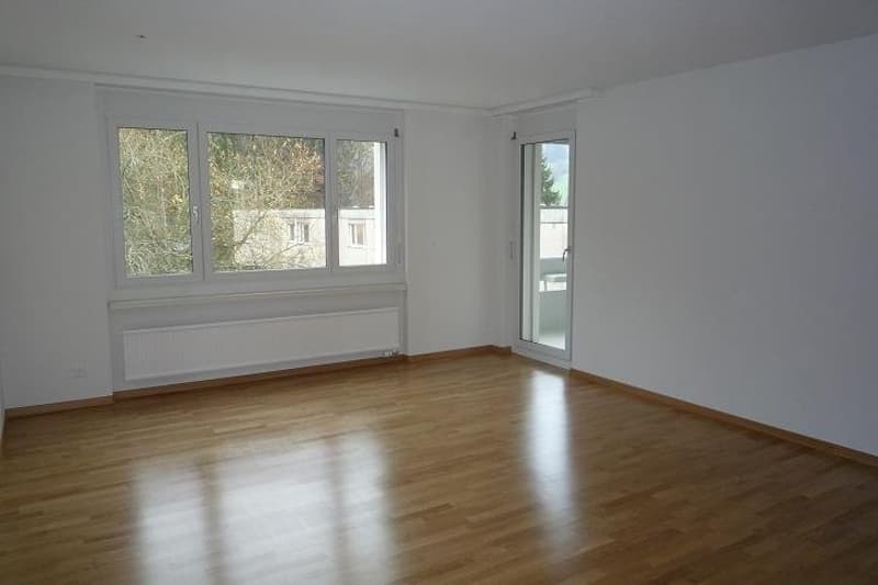 Wohnzimmer (Musterbild)