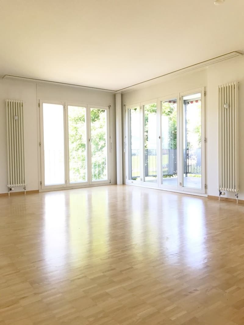 Wohnzimmer (Musterbild)