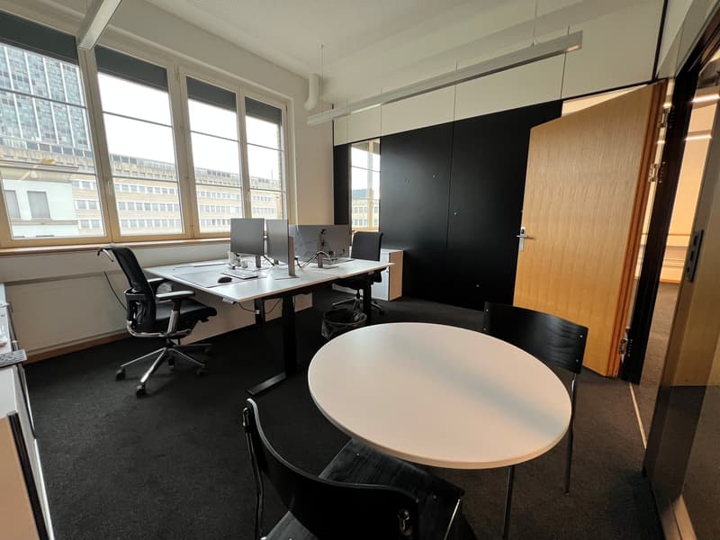 Büro 1