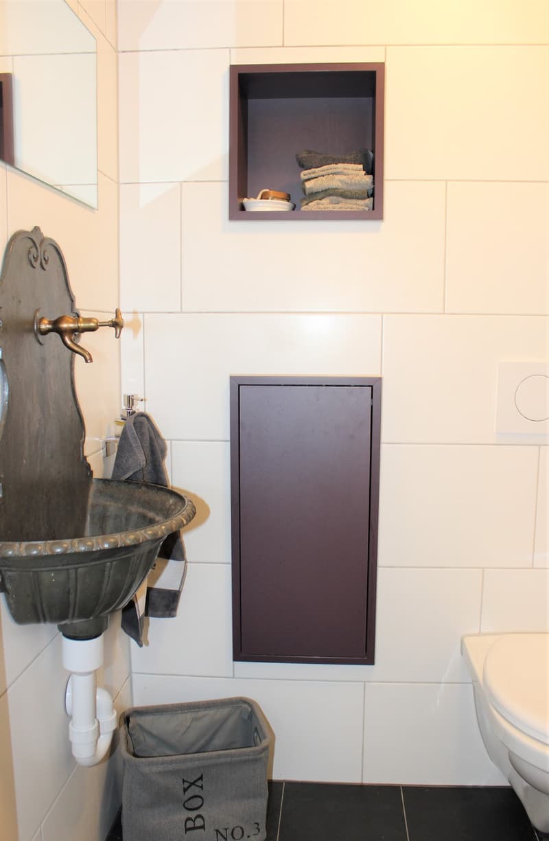 Hochwertig ausgebaute Büro-/Praxisräumlichkeit in der Altstadt! (5)