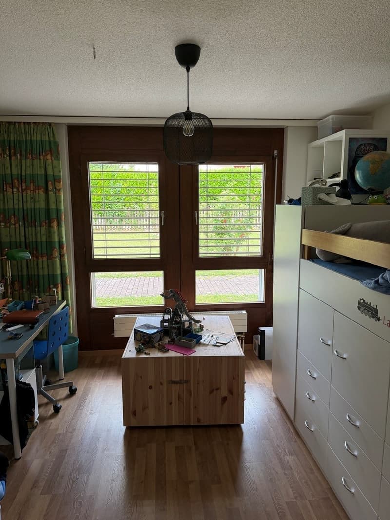 Familienfreundliche 5.5-Zimmer-Wohnung mit Gartenterrasse in Zuchwil (8)