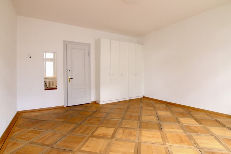 Attraktives Praxiszimmer direkt am Amthausplatz zu vermieten (1)
