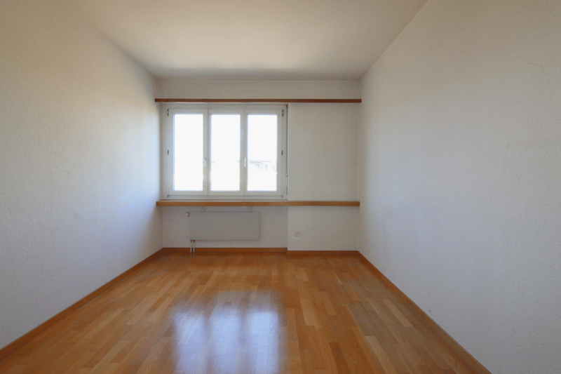Helle Wohnung mit Balkon und Weitblick (inkl. 2 Parkplätze) (6)