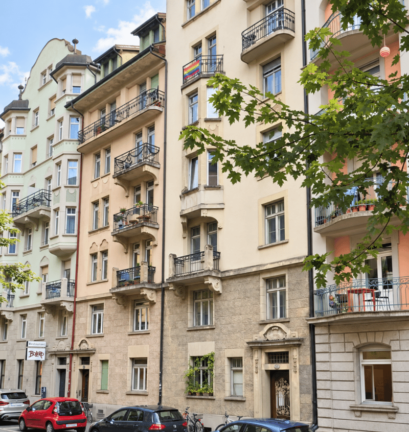 Wohnen über den Dächern der Luzerner Neustadt - stilvoll, einzigartig und mit besonderem Charme. (2)
