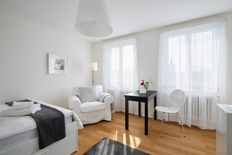 WEI32B livingroom