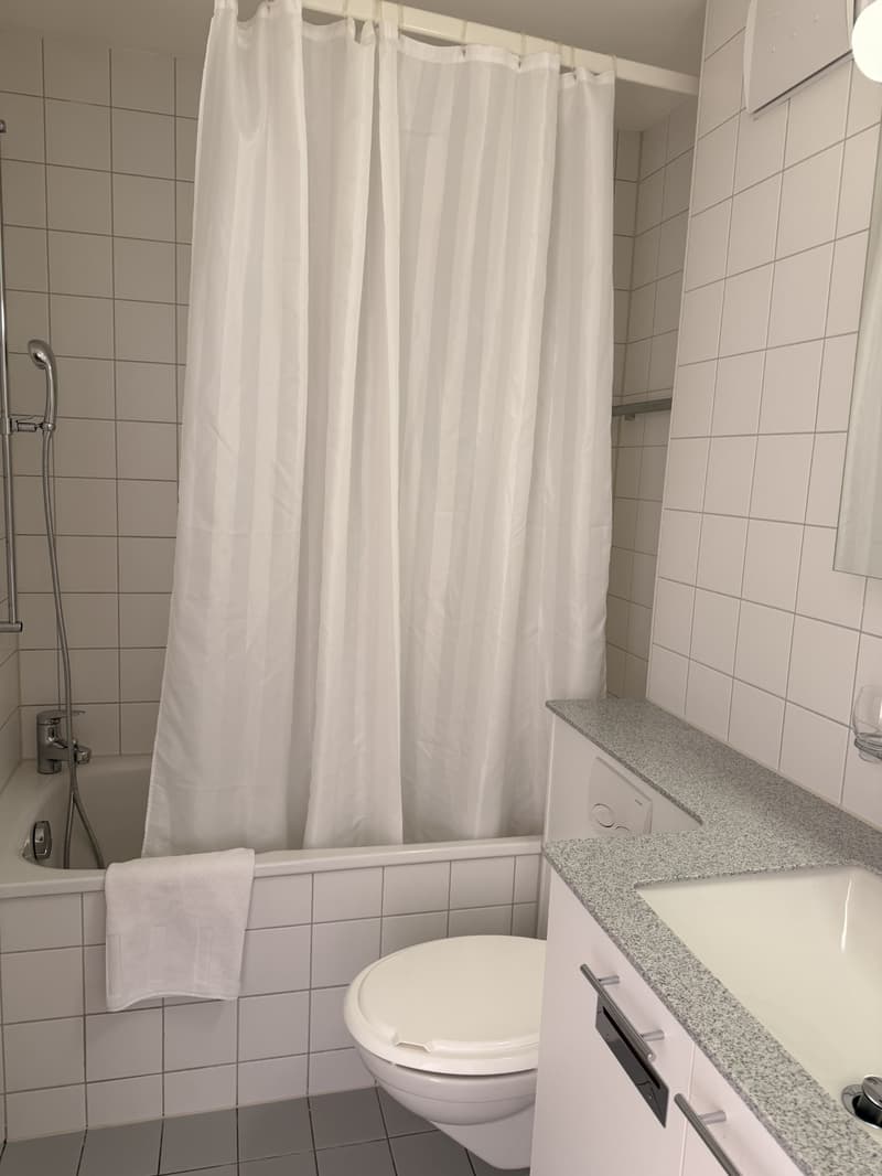 SCH301C bathroom