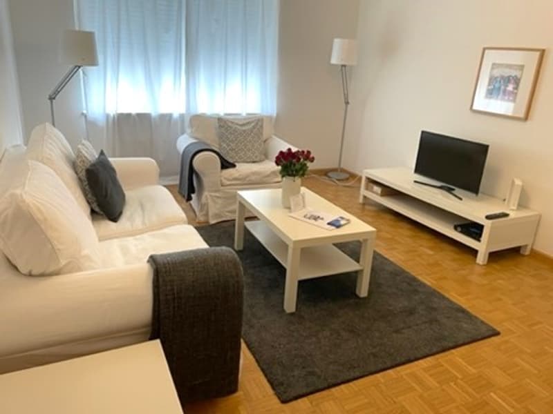 THA80B livingroom