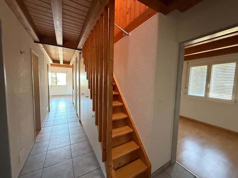 Helle und grosszügige 4.5-Zimmer-Galeriewohnung mit Balkon und Wintergarten (15)