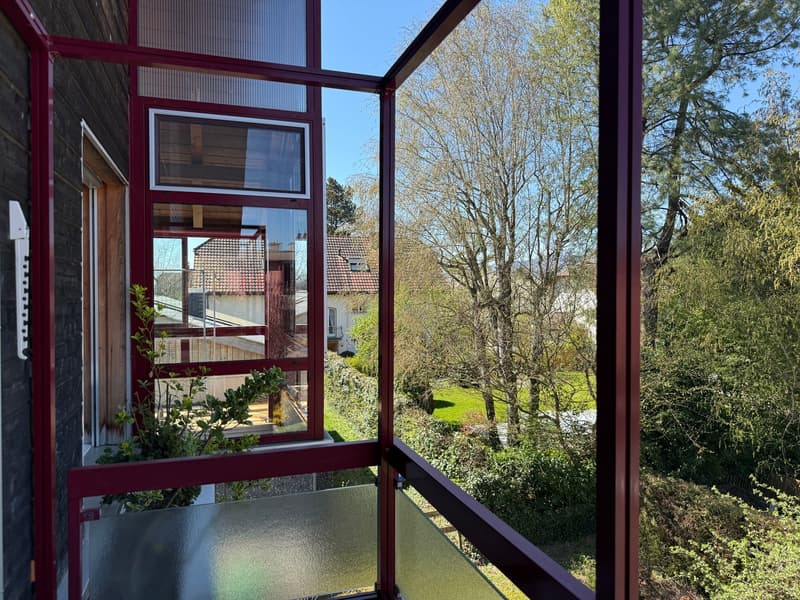 Helle und grosszügige 4.5-Zimmer-Galeriewohnung mit Balkon und Wintergarten (13)
