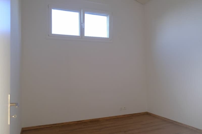 Charmante 2.5-Zimmer-Wohnung mit Aussicht ins Grüne in Aesch BL (12)