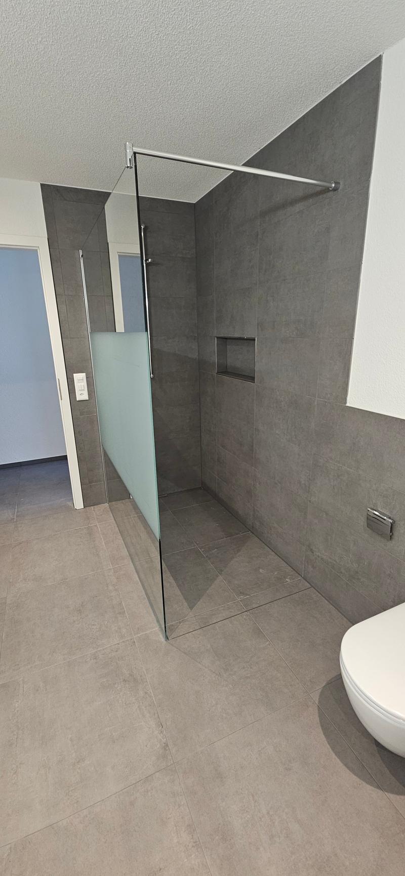Appartement moderne de 4,5 pièces au rez-de-chaussée dans un quartier calme à Lommiswil - Première location (16)