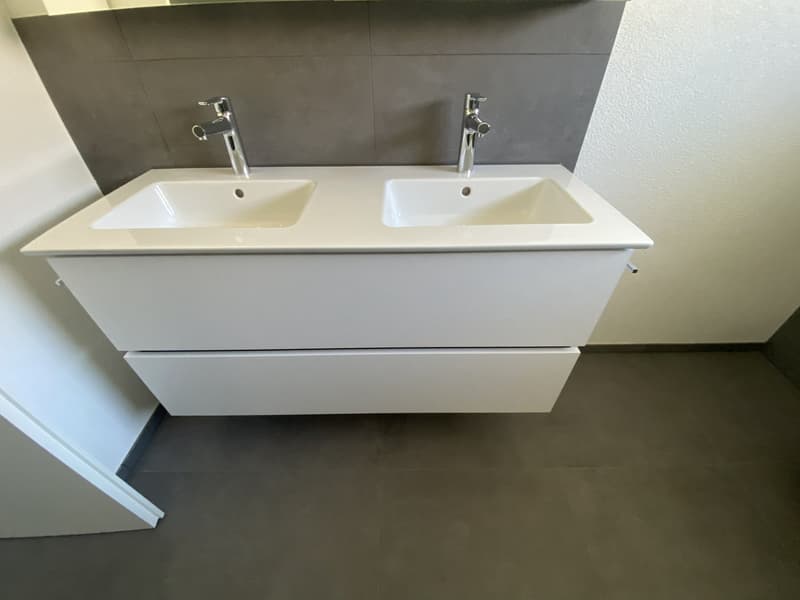 Appartement moderne de 4,5 pièces au 2e étage dans un quartier calme à Lommiswil - Première location (19)