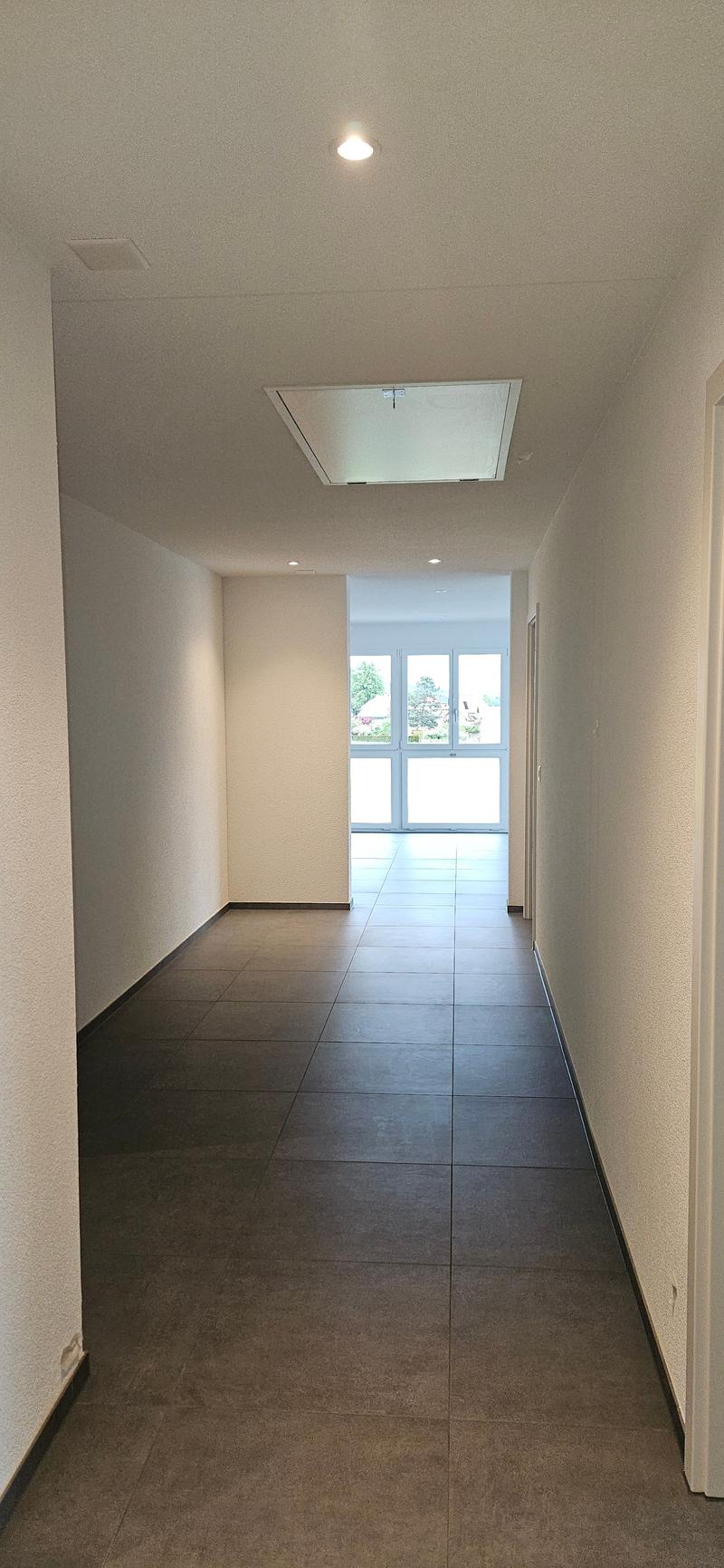 Appartement moderne de 4,5 pièces au 2e étage dans un quartier calme à Lommiswil - Première location (15)