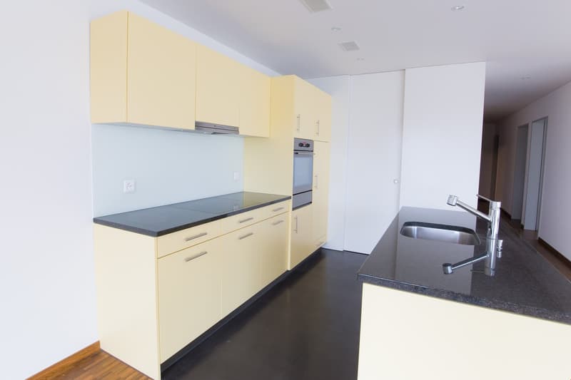 Spezielle 4.5 Zimmer-Wohnung im 1. Obergeschoss (3)